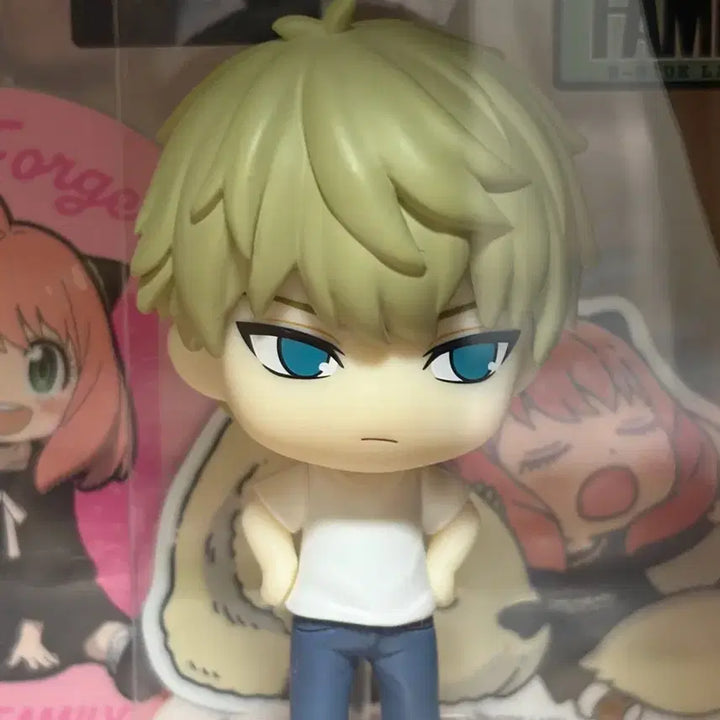 [BUNJANG] Spy x Family Loid Mini Figure / 스파이패밀리 로이드 미니피규어