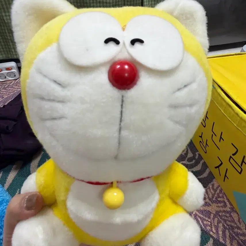 [BUNJANG] Vintage Yellow Doraemon Plush / 고전 노랑에몽 노몽이 도라에몽 인형