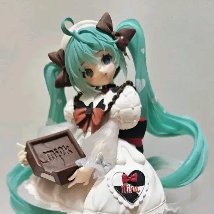[BUNJANG] Hatsune Miku Prize Figure / 하츠네 미쿠 경품피규어