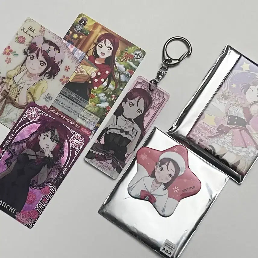 [BUNJANG] Love Live! Sunshine!! Riko Sakurauchi Badge, Wafer Card, and Keychain Set / 러브라이브) 선샤인 사쿠라우치 리코 뱃지, 웨하스, 키링 세트