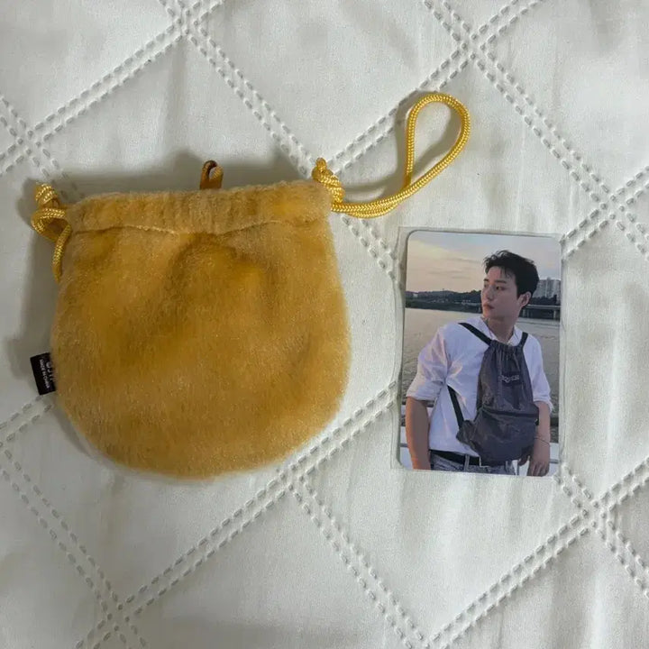 [BUNJANG] DAY6 Jansport Collaboration Pouch Young K Photocard Included / 데이식스 잔스포츠 콜라보 파우치 영케이 케 포카포함
