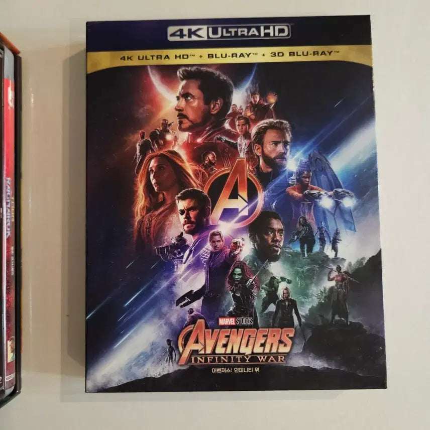 [BUNJANG] Thor: Ragnarok / Avengers: Infinity War 4K UHD Blu-ray Bundle / 마블 토르 라그나로크 + 어벤져스 인피니티 워 4K UHD 블루레이 일괄