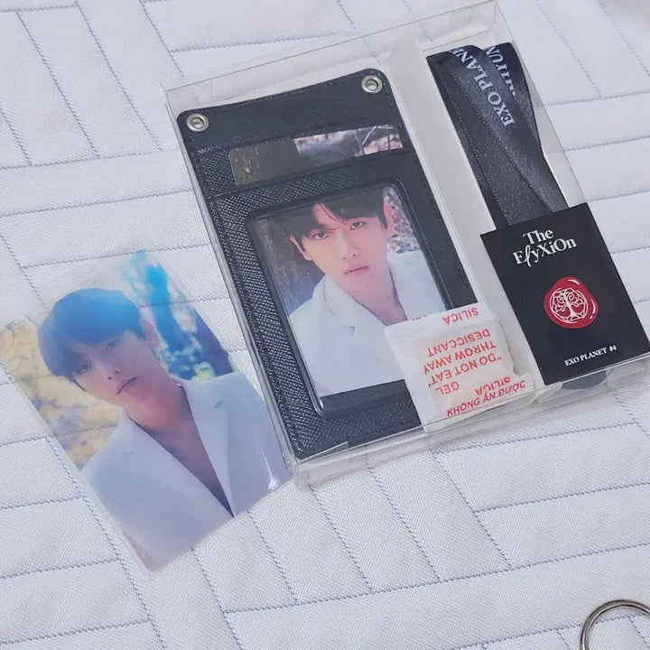 [BUNJANG] EXO Baekhyun Card Holder + Photocard Set / (새상품) 백현 카드지갑+포카세트