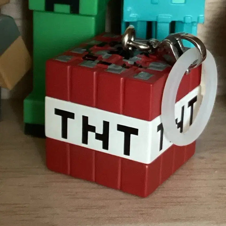 [BUNJANG] Minecraft TNT Shape Keychain / 마인크래프트 TNT 메지루시