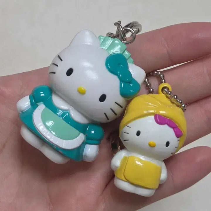 [SOLD OUT] 세트)고전키티 목욕키티 메이드키티 피규어키링