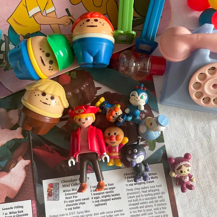 [BUNJANG] 1990s Egg Toy Vintage Green Hat / 1990s/동글동글 귀여운 빈티지 올드토이 에그토이rare