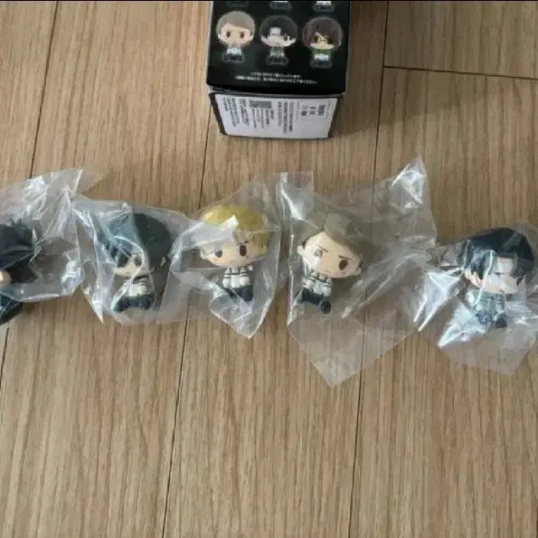 [BUNJANG] Attack on Titan Ichiban Kuji Chokonokko H Prize 6종 Bundle Set / 진격의 거인 제일복권 쿠지 H상 초코노코 6종 일괄 판매합니다