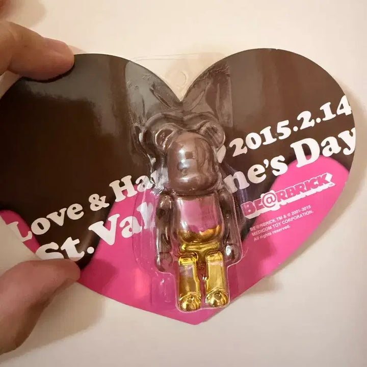 [BUNJANG] Bearbrick 2015 Valentine Limited Edition (Sealed) / 베어브릭 2015발렌타인 한정(미개봉)