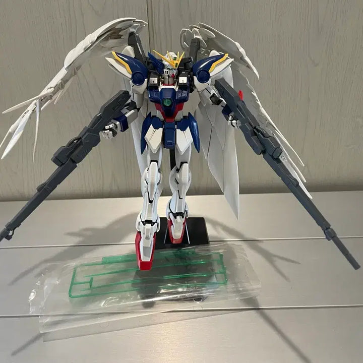 [BUNJANG] Master Grade Wing Gundam Zero Custom (Excluding Version Ka) / 건담 mg 윙 제로 커스텀(버카 아님)