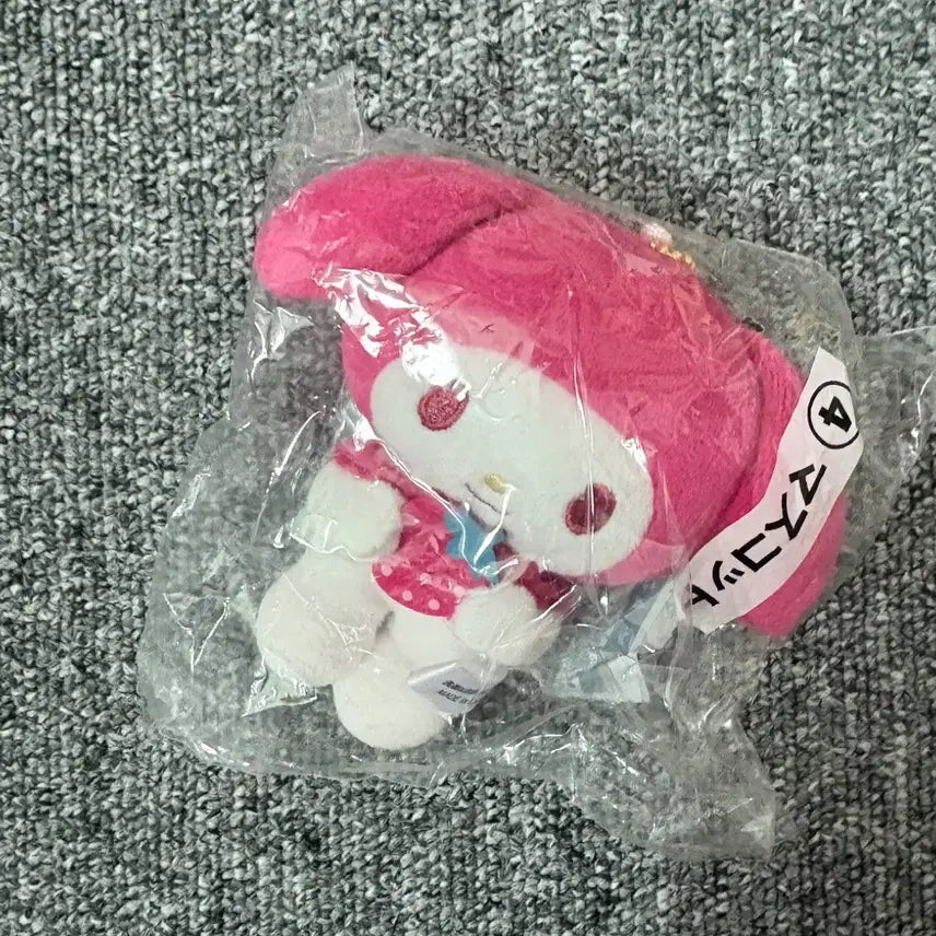 [BUNJANG] Sanrio My Melody Mascot Doll Keychain / 산리오 마이멜로디 마멜 아타리쿠지 4번 마스코트 인형 키링