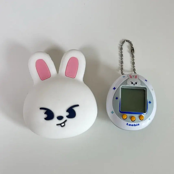 [BUNJANG] SKZOO Ribbit Tamagotchi / 스키주 리빗 다마고치
