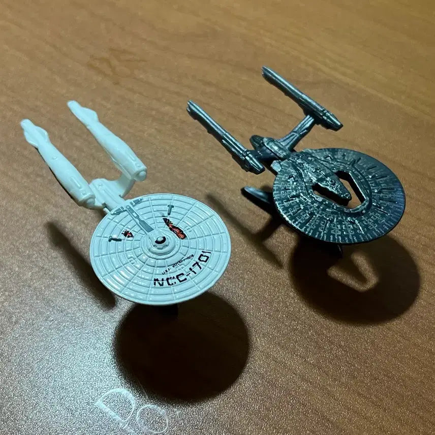 [BUNJANG] Hot Wheels Star Trek U.S.S. Enterprise NCC-1701 &amp; U.S.S. Vengeance Bundle Set (Die-cast) / 핫휠 스타트렉 startrek U.S.S. 2종 일괄 (다이캐스트)