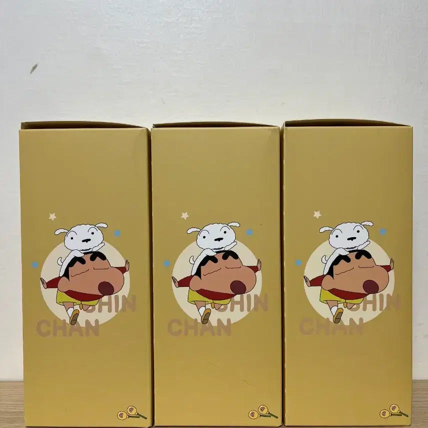 [SOLD OUT] 3개 일괄] 짱구는못말려 굿즈 우산 + 뱃지