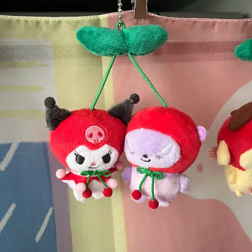 [SOLD OUT] 산리오 폼폼푸린 쿠로미 체리 클립 키링 일괄