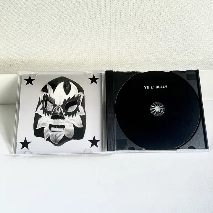 [BUNJANG] Kanye West Bully Custom CD / Kanye west 칸예 - bully 커스텀 cd