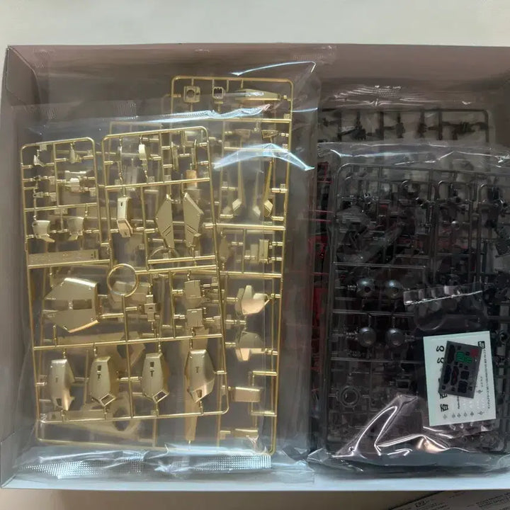 [BUNJANG] Bandai MG Hyaku Shiki Gundam Model Kit (Unassembled) / 반다이 MG 백식  건담  미개봉 팝니다.