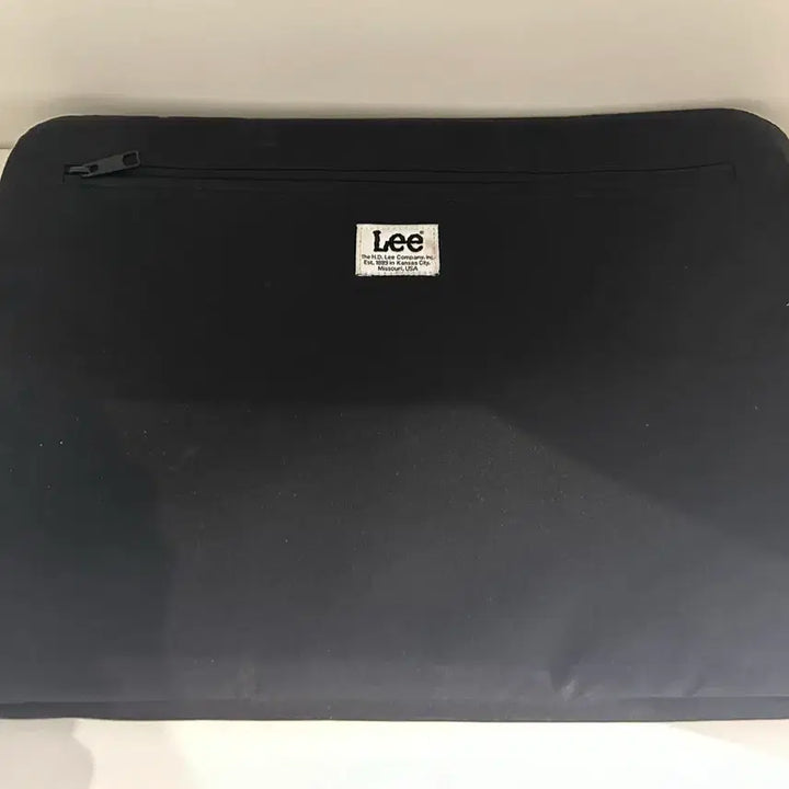 [SOLD OUT] LEE 리 노트북 타블렛 파우치 블랙 (코듀라 블랙)