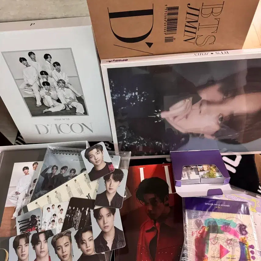 [BUNJANG] BTS DICON Series Bundle Set - Jimin Photobook (Sealed), Photocards, V Magazine / 방탄소년단 디아이콘 시리즈 외 모두 일괄