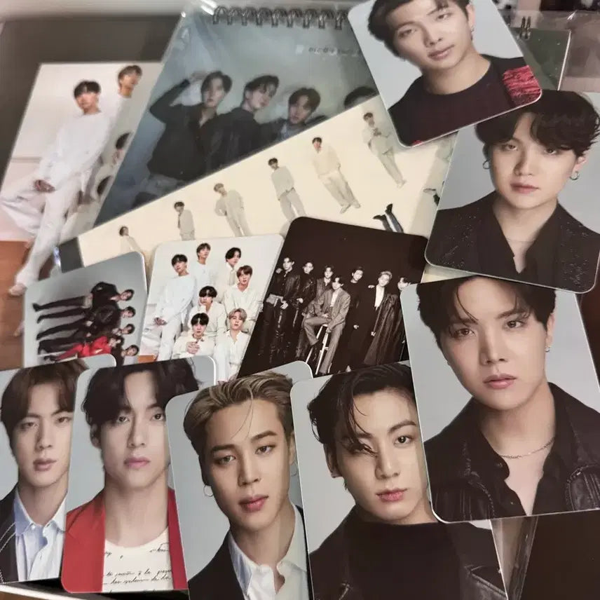 [BUNJANG] BTS DICON Series Bundle Set - Jimin Photobook (Sealed), Photocards, V Magazine / 방탄소년단 디아이콘 시리즈 외 대량 모두 일괄