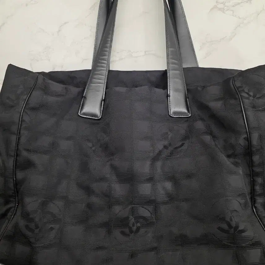 [BUNJANG] Chanel New Travel Line Tote Bag Black Jacquard Nylon Leather / 샤넬가방 뉴 트래블 라인 토트백