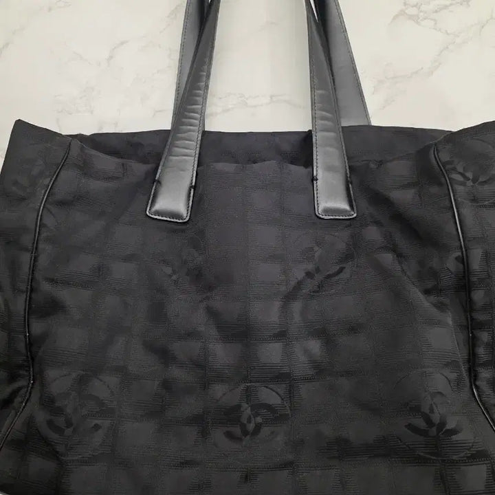 [BUNJANG] Chanel New Travel Line Tote Bag Black Jacquard Nylon Leather / 샤넬가방 뉴 트래블 라인 토트백
