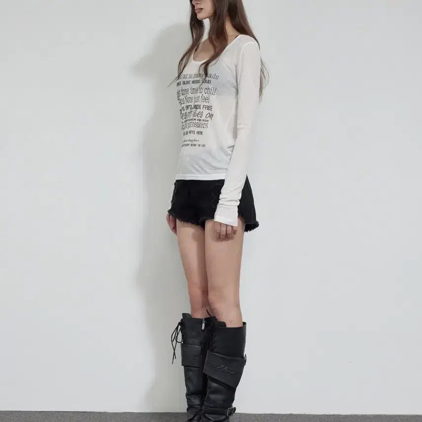 [BUNJANG] Bohemian Seoul Smudged Lettering Long Sleeve T-Shirt Ivory / 보헤미안서울 보헴서 SMUDGED LETTERING T, IVORY