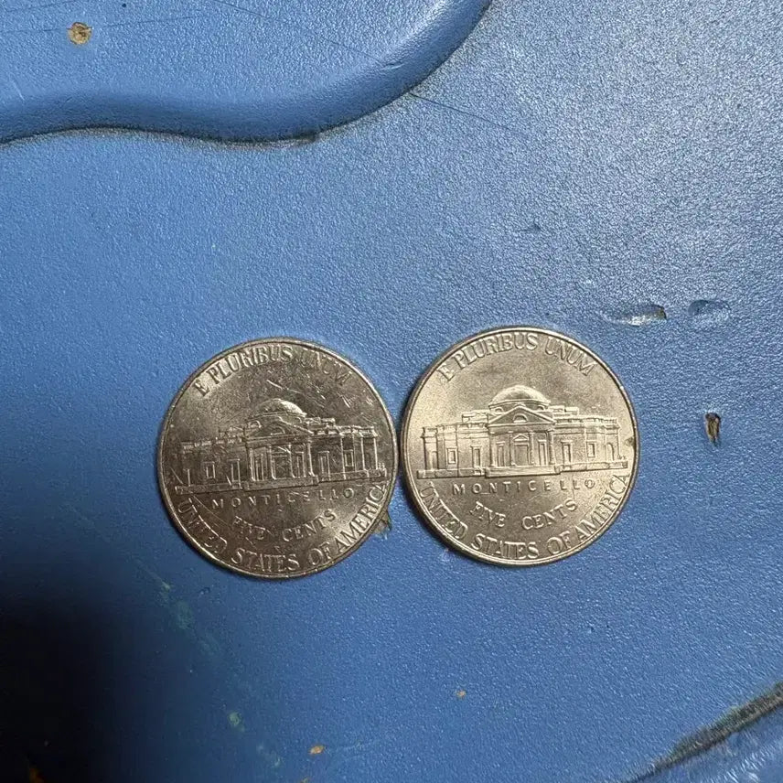 [BUNJANG] 2009 &amp; 2024 Nickel Coins - Limited Mintage / 2009년과 2024년 니켈 동전 - 발행량 적음