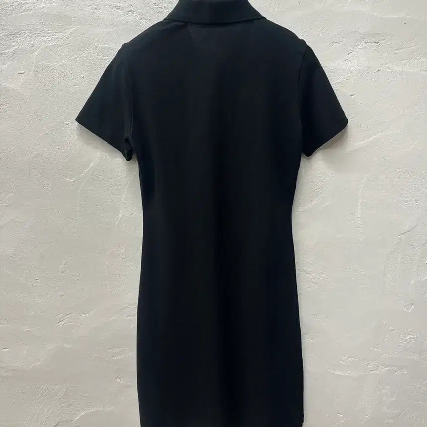 [SOLD OUT] 무신사 여 원피스 블랙/카라/반팔 XS