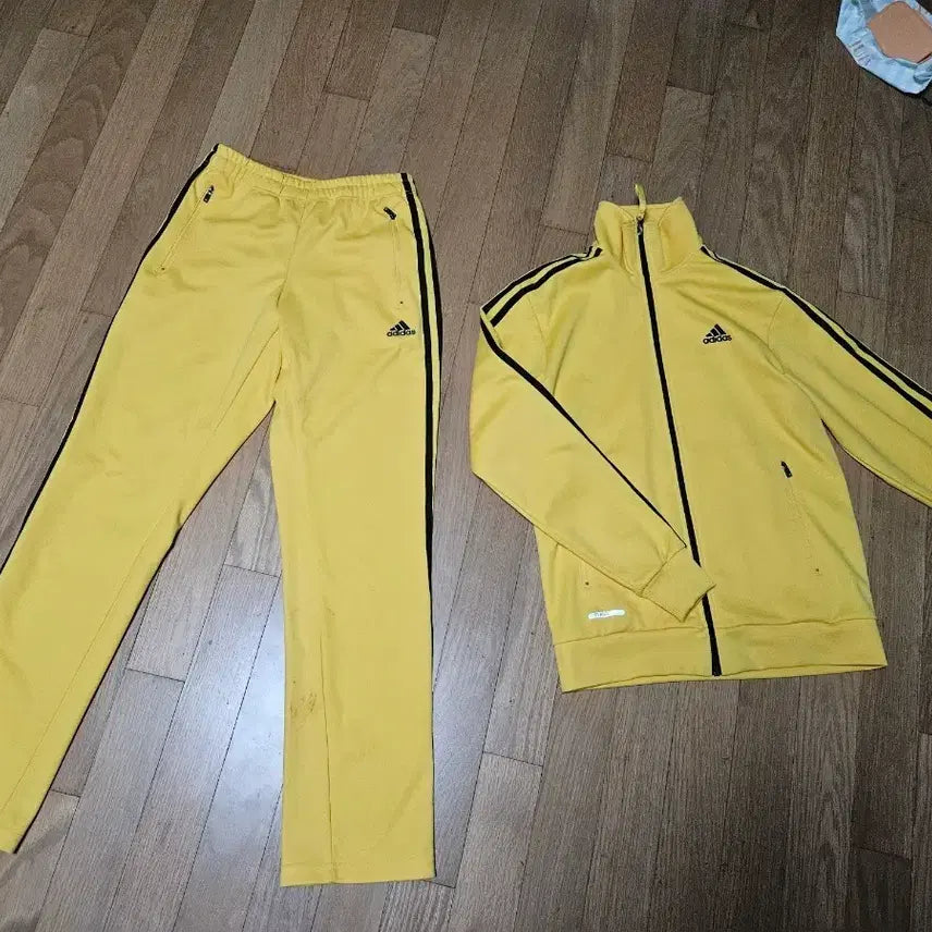 [SOLD OUT] 아디다스 져지세트 사이즈 90