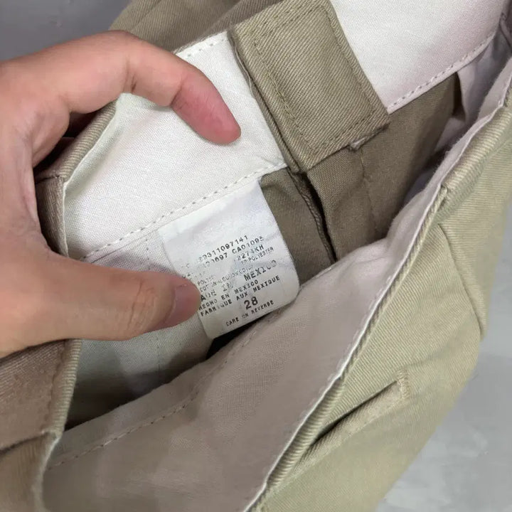 [SOLD OUT] 디키즈 버뮤다 팬츠 반바지 베이지