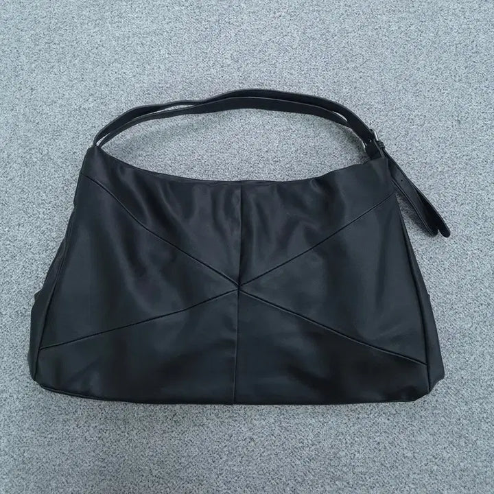 [SOLD OUT] 빈티지 숄더백 가방 | 0624C29