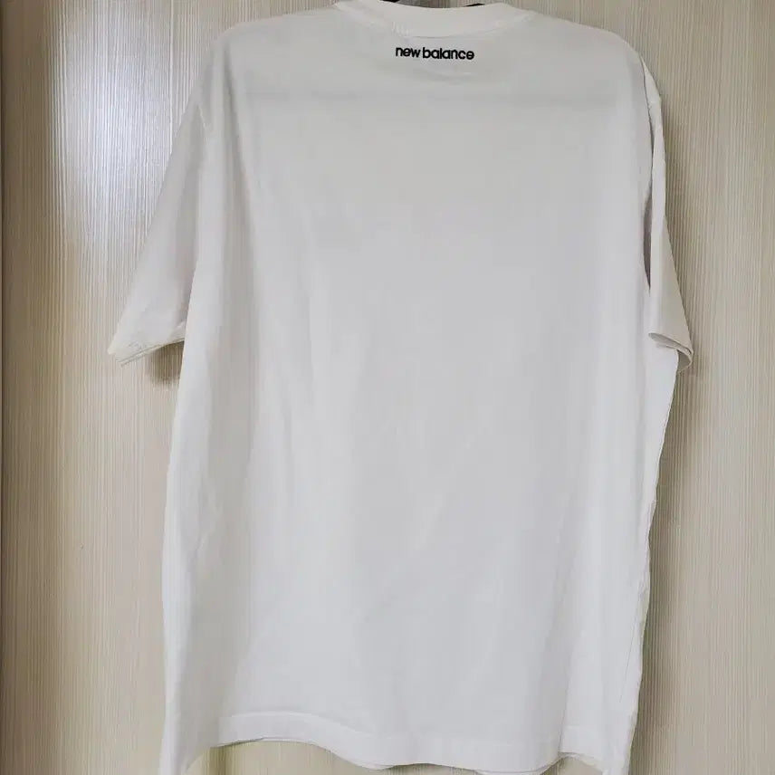 [BUNJANG] New Balance White Short Sleeve T-Shirt / 뉴발란스  화이트 반팔티