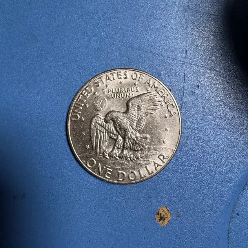 [BUNJANG] Eisenhower Dollar Coin - Random Year / 년도무관 랜덤으로 대형 아이젠하워 달러 하나 팔아요