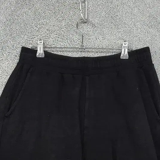 [BUNJANG] Guess Black Cotton Shorts - Size L / 게스 블랙 반바지 L