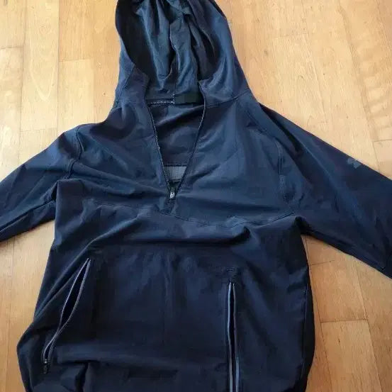 [BUNJANG] Under Armour Black Hooded Sweatshirt L / 언더아머 후드