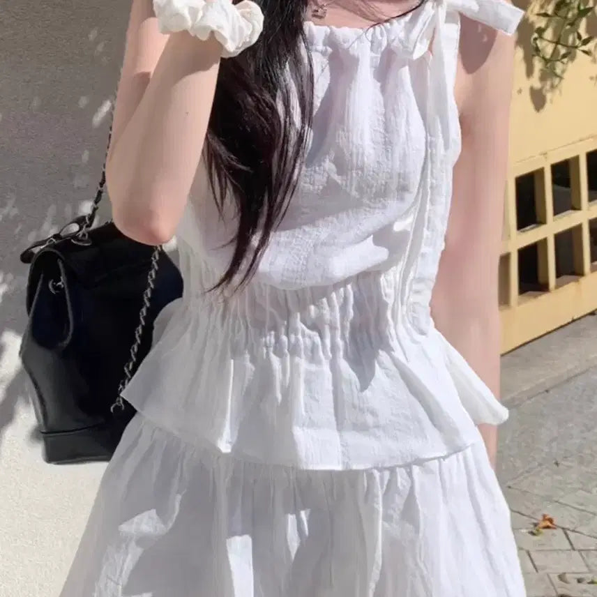 [BUNJANG] TheWish Leeds Isabelle Halter Blouse / 더위시 리즈 leeds 이자벨 홀터 블라우스 택o