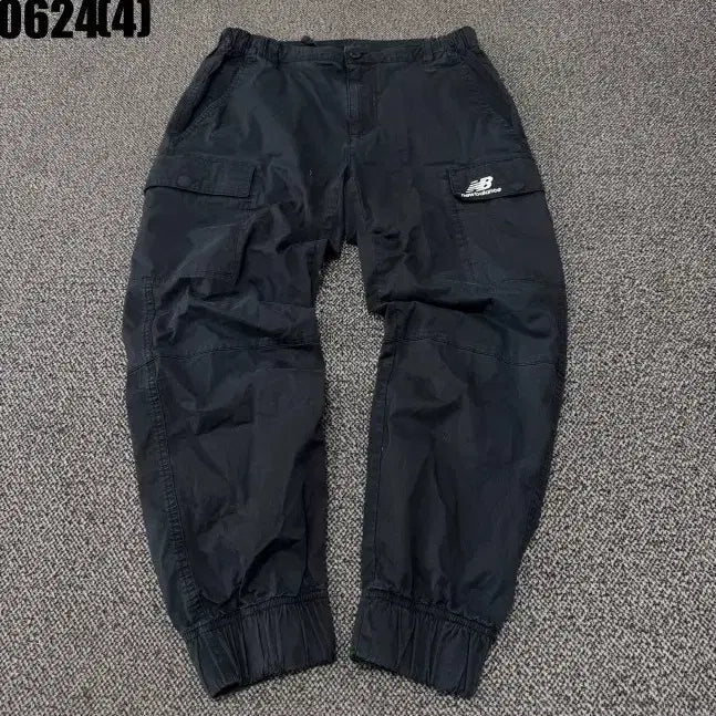 [SOLD OUT] 뉴발란스 카고 조거 팬츠 블랙 M 0624