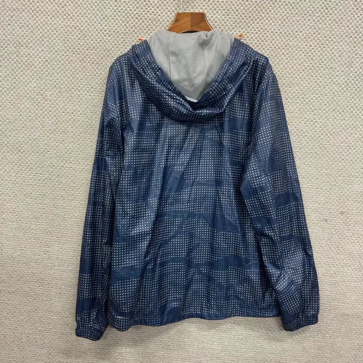 [BUNJANG] Puma Spring Windbreaker Jacket L / 푸마 봄 바람막이 자켓 L D06450