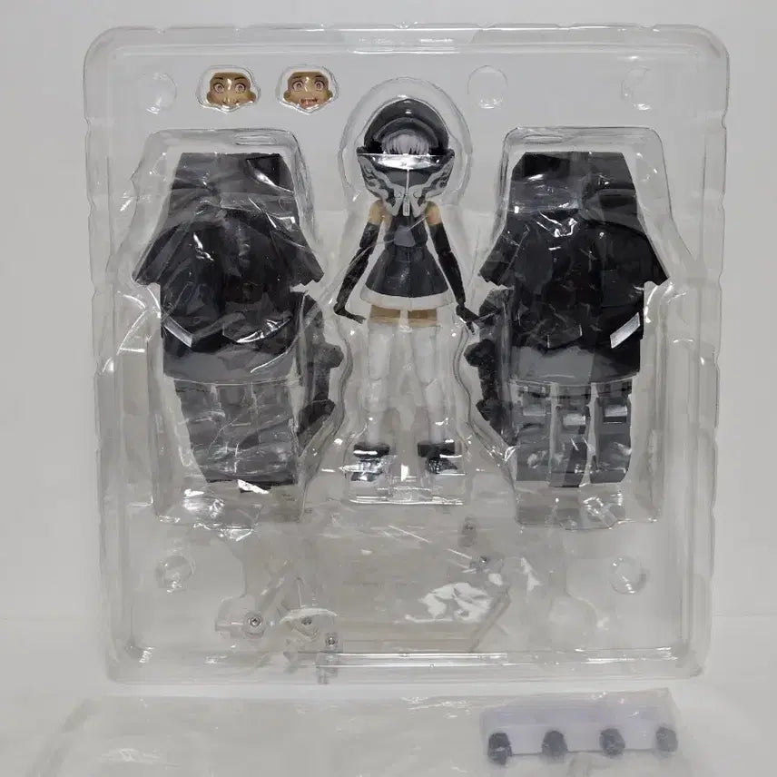 [BUNJANG] Figma Strength TVA Action Figure Black Rock Shooter Series / 주말할인6월까지)중고품)피그마figma 스트렝스TVA액션피규어 블랙록슈터