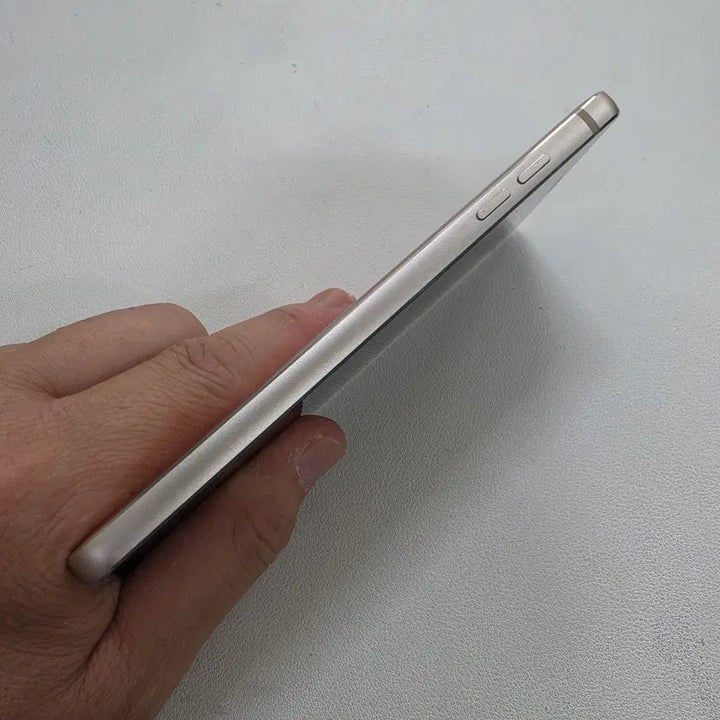 [BUNJANG] LG G6 Gold 32GB Used Smartphone / 갤럭시 엘지G6골드 A급  정상공기기 중고폰