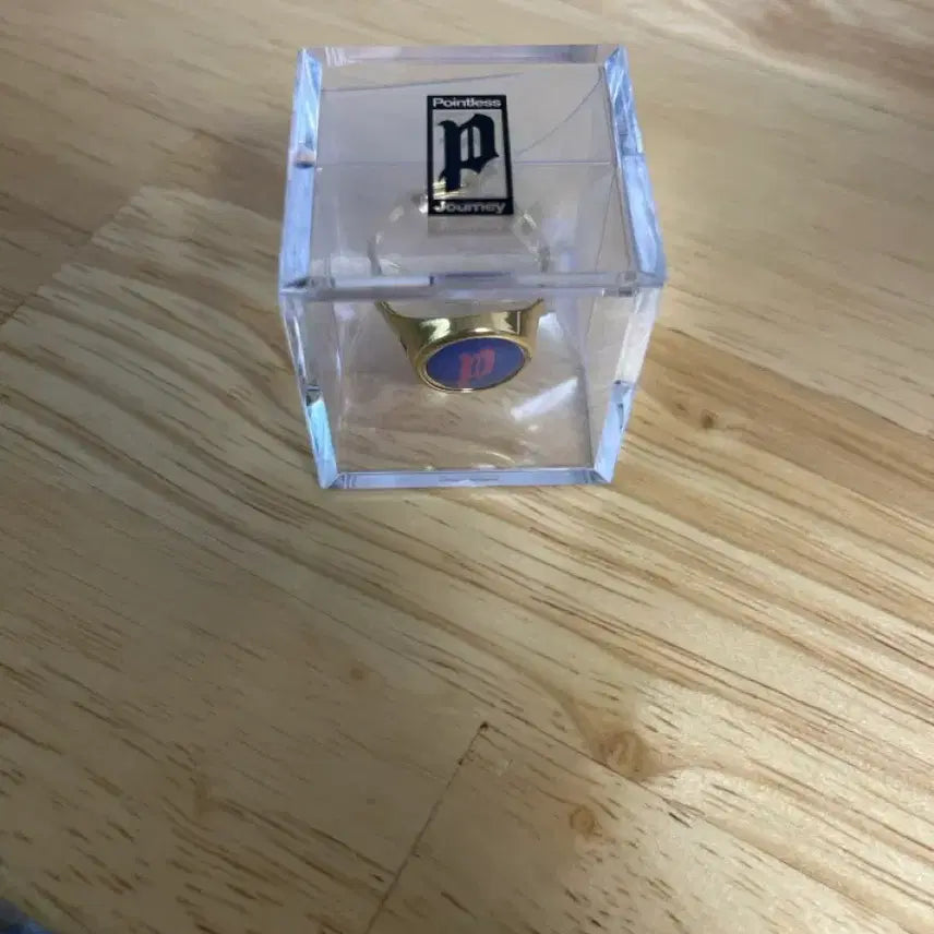 [BUNJANG] Pointless Journey Toy Ring Gold / 포인트리스 져니 토이링골드
