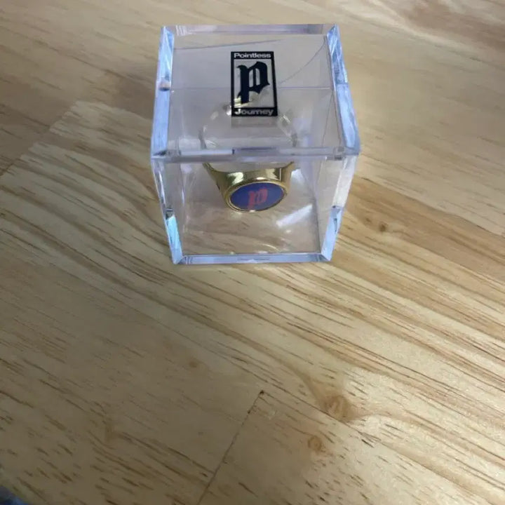 [BUNJANG] Pointless Journey Toy Ring Gold / 포인트리스 져니 토이링골드