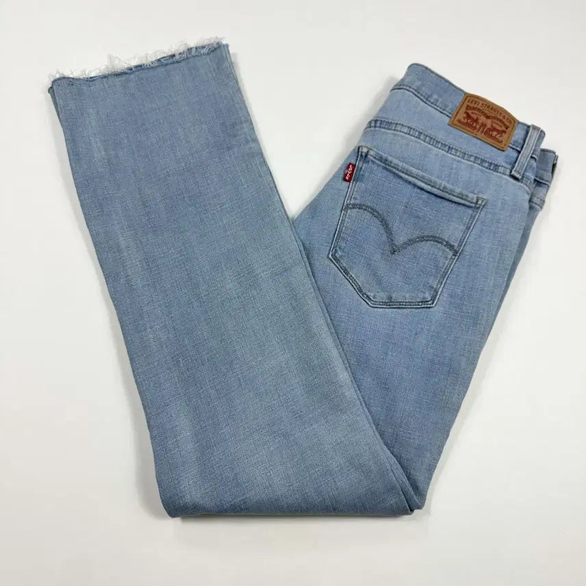 [SOLD OUT] 리바이스 오리지널 연청 부츠컷 데님팬츠 (28인치 여성추천)