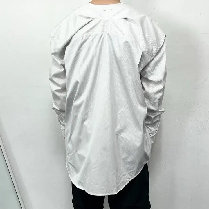 [SOLD OUT] 아더에러 논카라 비대칭 스트라이프 루즈 셔츠 화이트