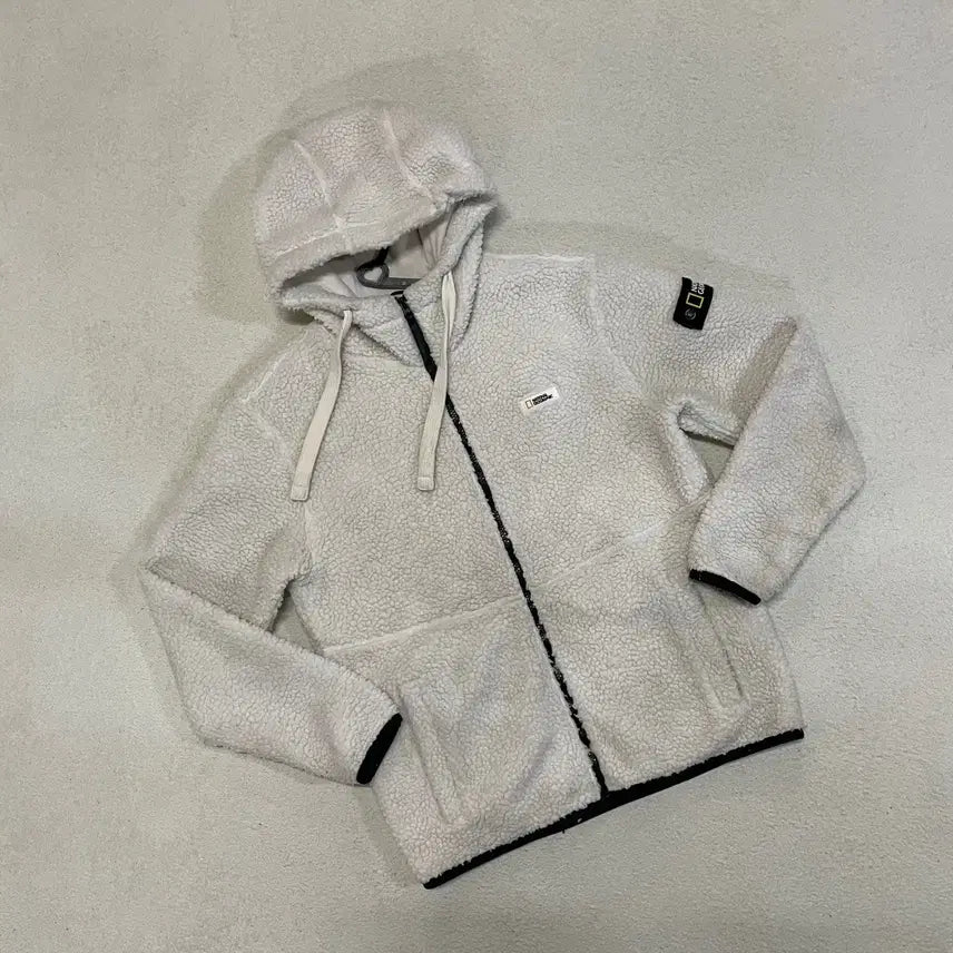 [SOLD OUT] M 네셔널지오그래픽 후리스 B.949