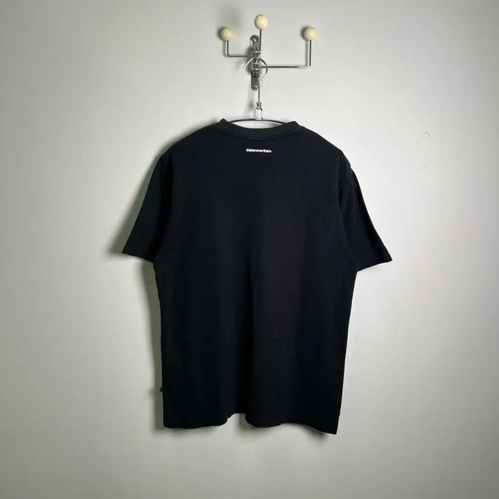 [SOLD OUT] 디스이즈네버댓 블랙 반팔 티셔츠 S