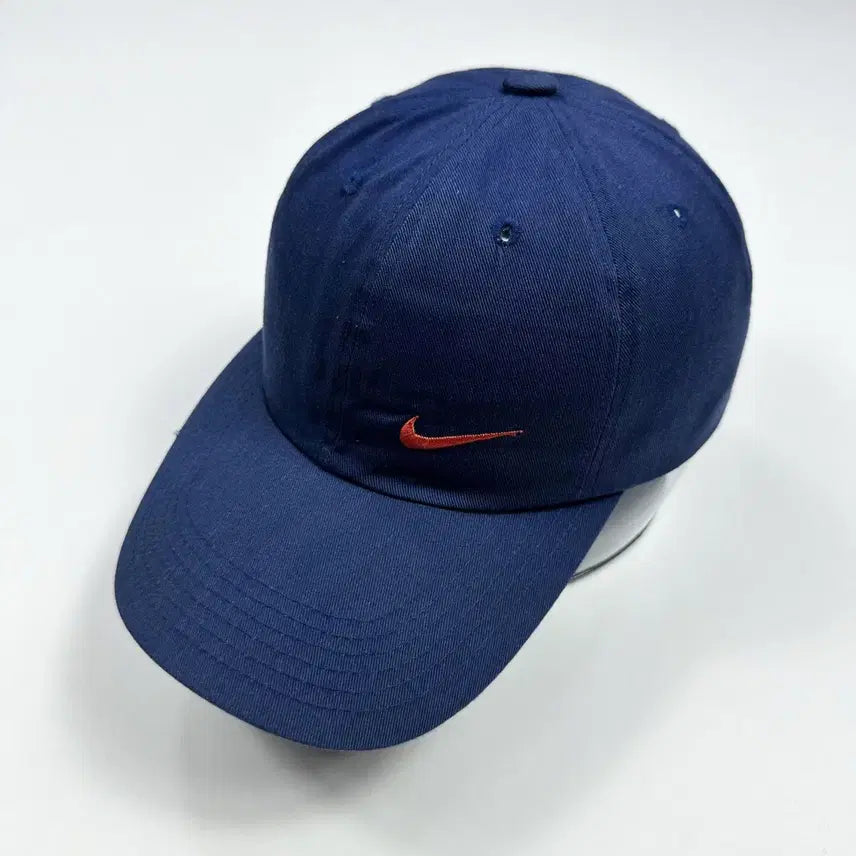 [SOLD OUT] 나이키 레트로 네이비 볼캡 모자