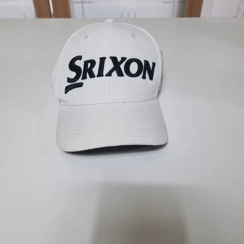 [SOLD OUT] SRIXON 골프 모자 화이트