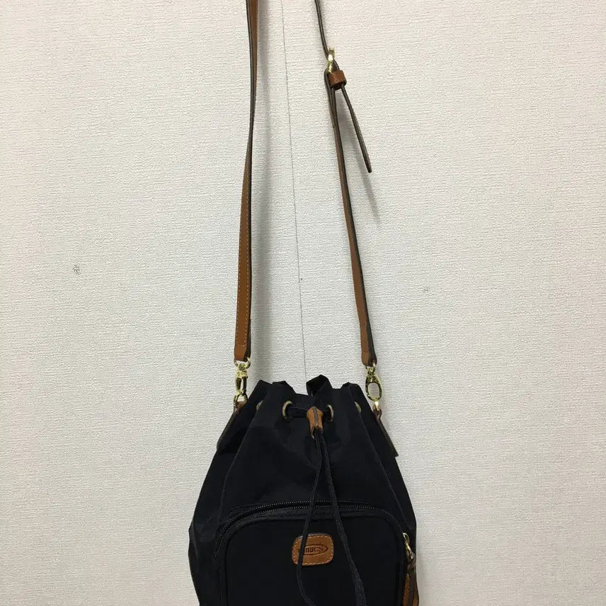 [SOLD OUT] 브릭스 버킷백 복조리가방 크로스백