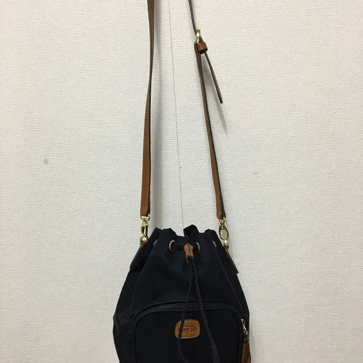 [SOLD OUT] 브릭스 버킷백 복조리가방 크로스백